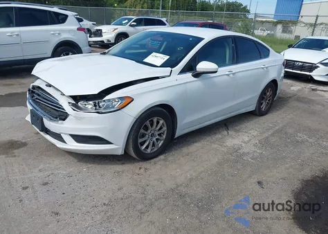 2017 Ford Fusion S из США, поврежденный, VIN 3FA6P0G76HR241670